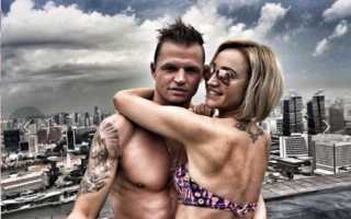 Брошенная Дмитрием Тарасовым первая жена вынуждена тяжело работать ради счастья дочери