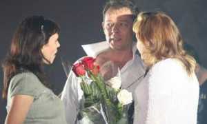 Из алиментов взяла: Казаченко тратит деньги на бывшего