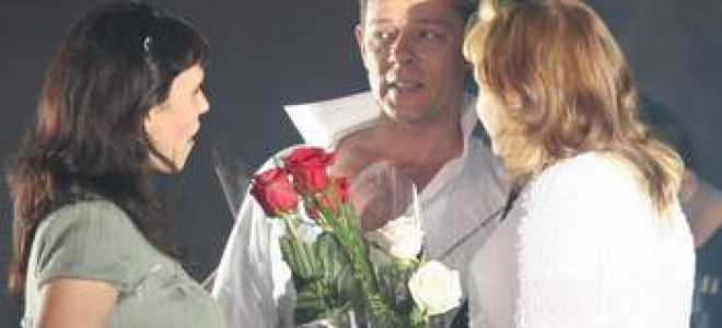 Из алиментов взяла: Казаченко тратит деньги на бывшего